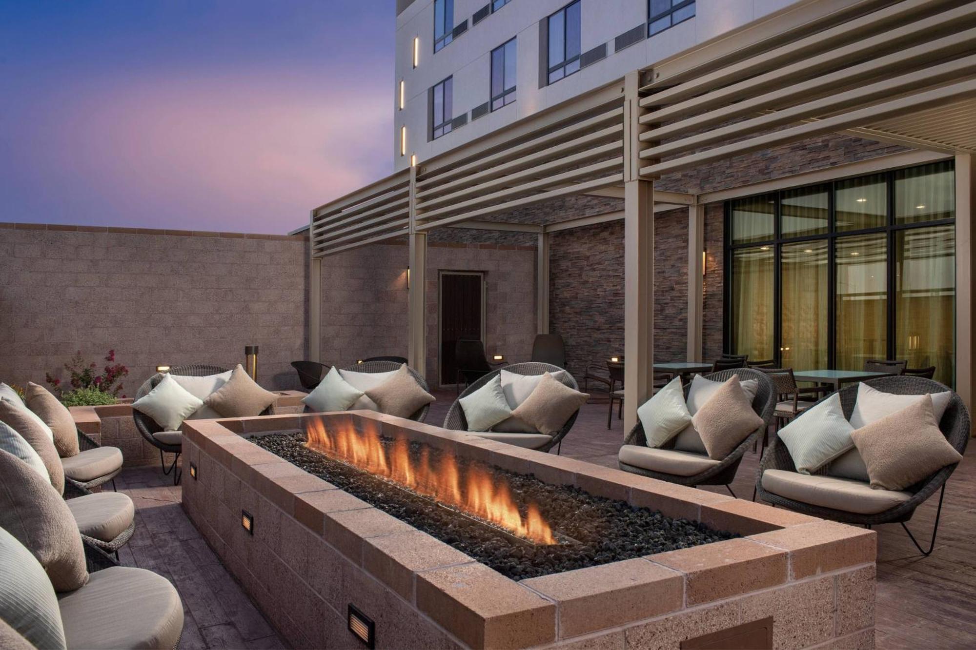 Courtyard By Marriott Las Cruces At Nmsu Exterior foto